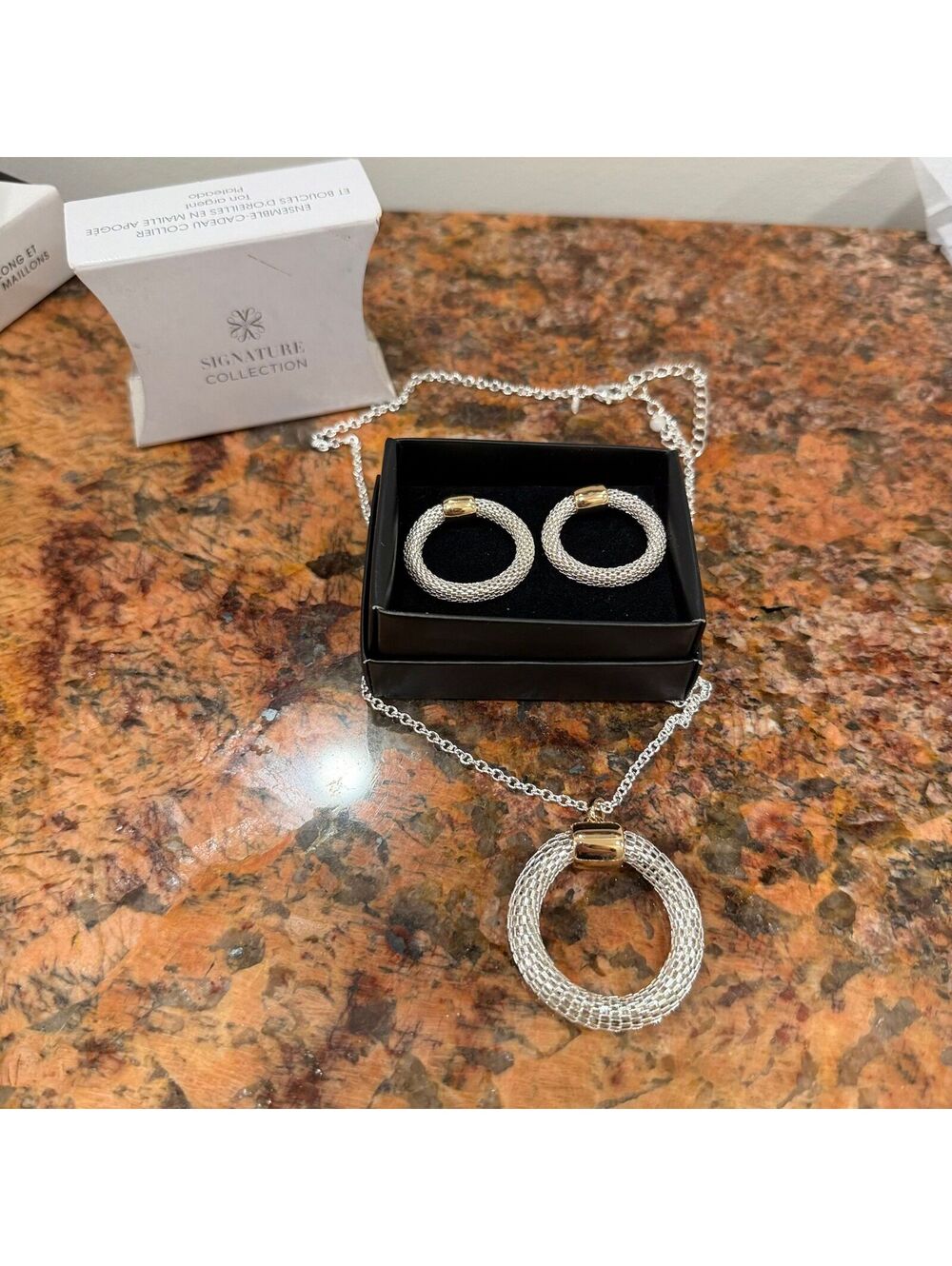 Avon Jewelry Set